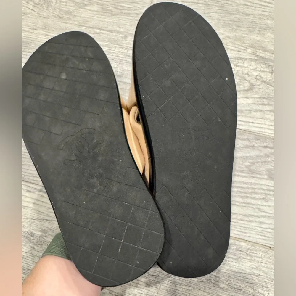 Chanel beige black Rev criss cross puffy CC logo slide sandals